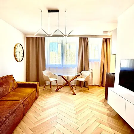 M&k Premium Aquapark & Hospital Apartment